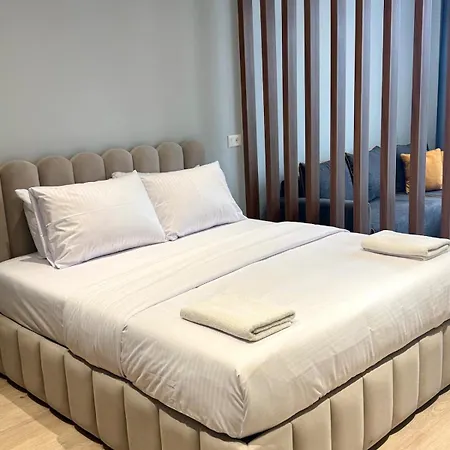 Lejlighed Elegance Golden Tower Skyview -12th Floor Balcony *