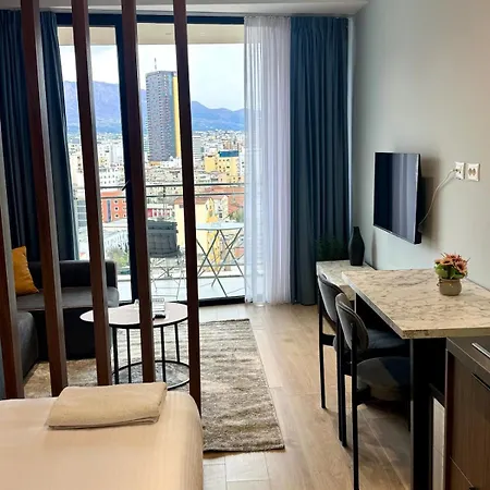 Elegance Golden Tower Skyview -12th Floor Balcony Lejlighed Tirana